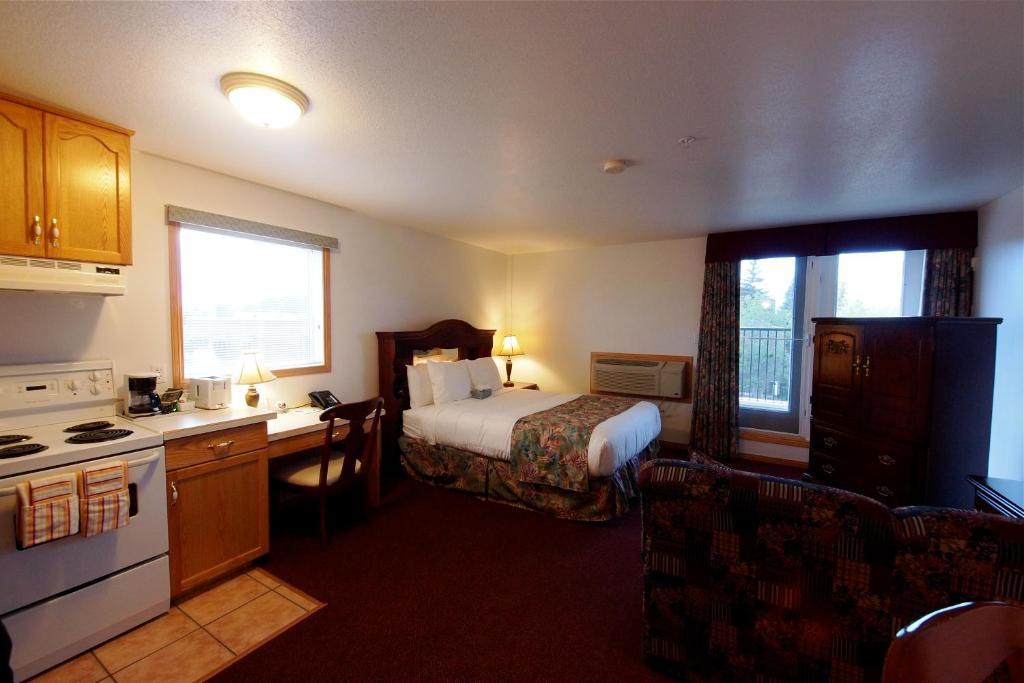 Executive House Suites Hotel & Conference Centre High Level Rum bild